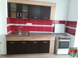 apartament-2-camere-decomandat-et2-zona-vasile-aron-semaforului-13